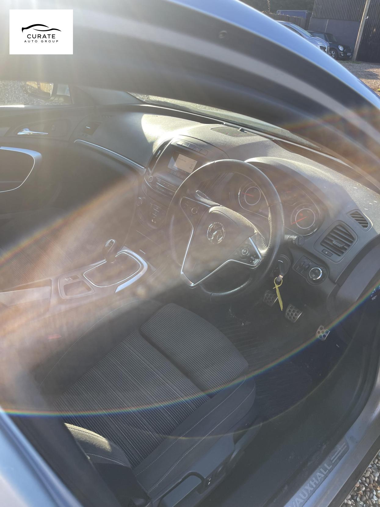 Vauxhall Insignia 2.0 CDTi ecoFLEX SRi Hatchback 5dr Diesel Manual Euro 5 (s/s) (163 ps)