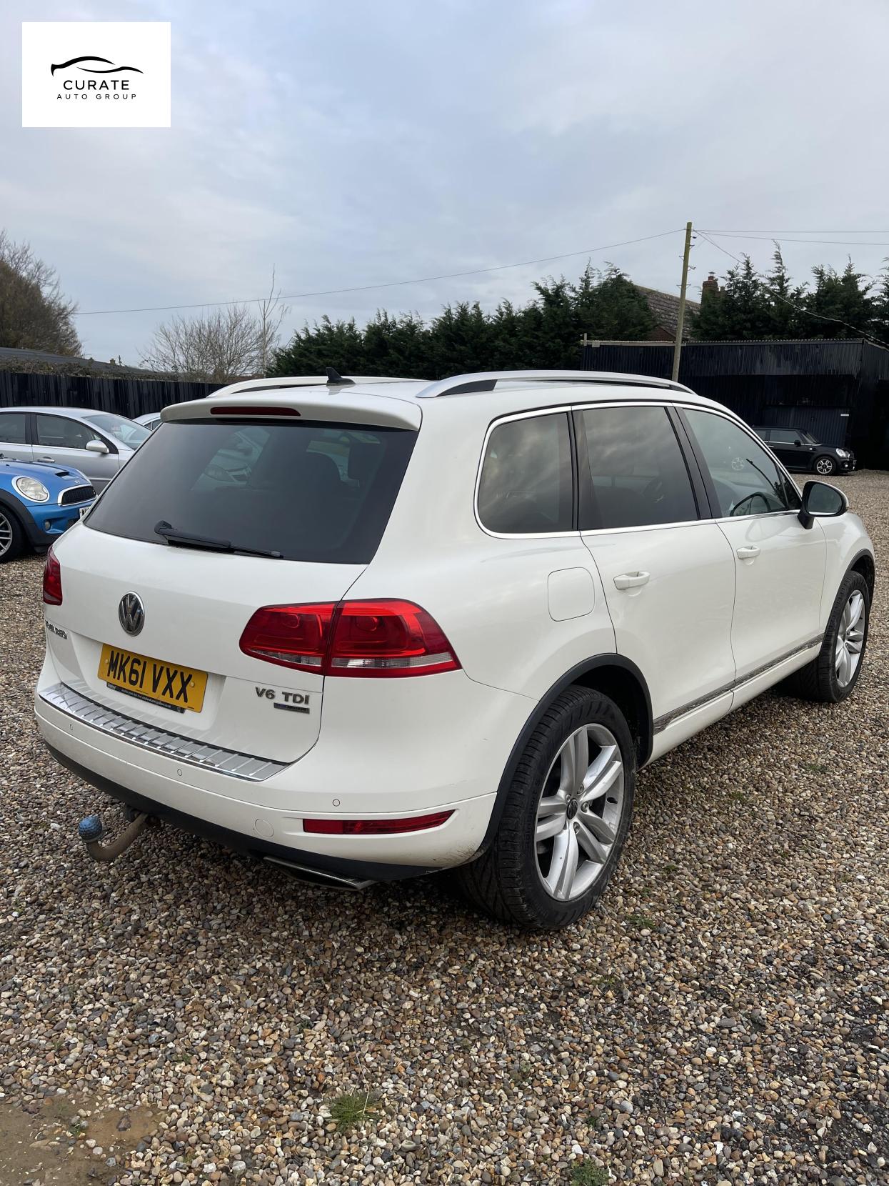 Volkswagen Touareg 3.0 TDI V6 BlueMotion Tech SE SUV 5dr Diesel Tiptronic 4WD Euro 5 (s/s) (245 ps)