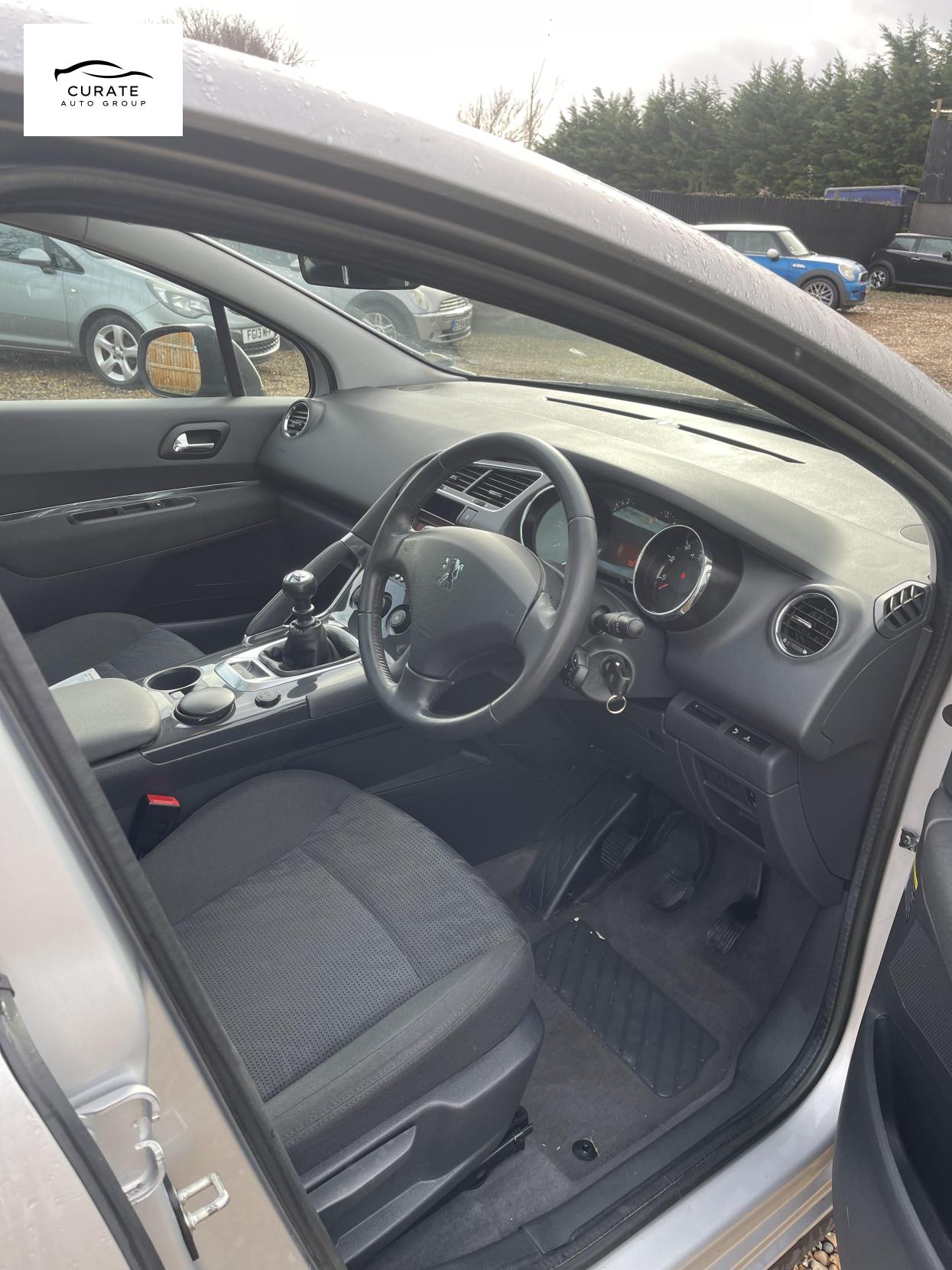 Peugeot 3008 1.6 HDi Active SUV 5dr Diesel Manual Euro 5 (112 ps)