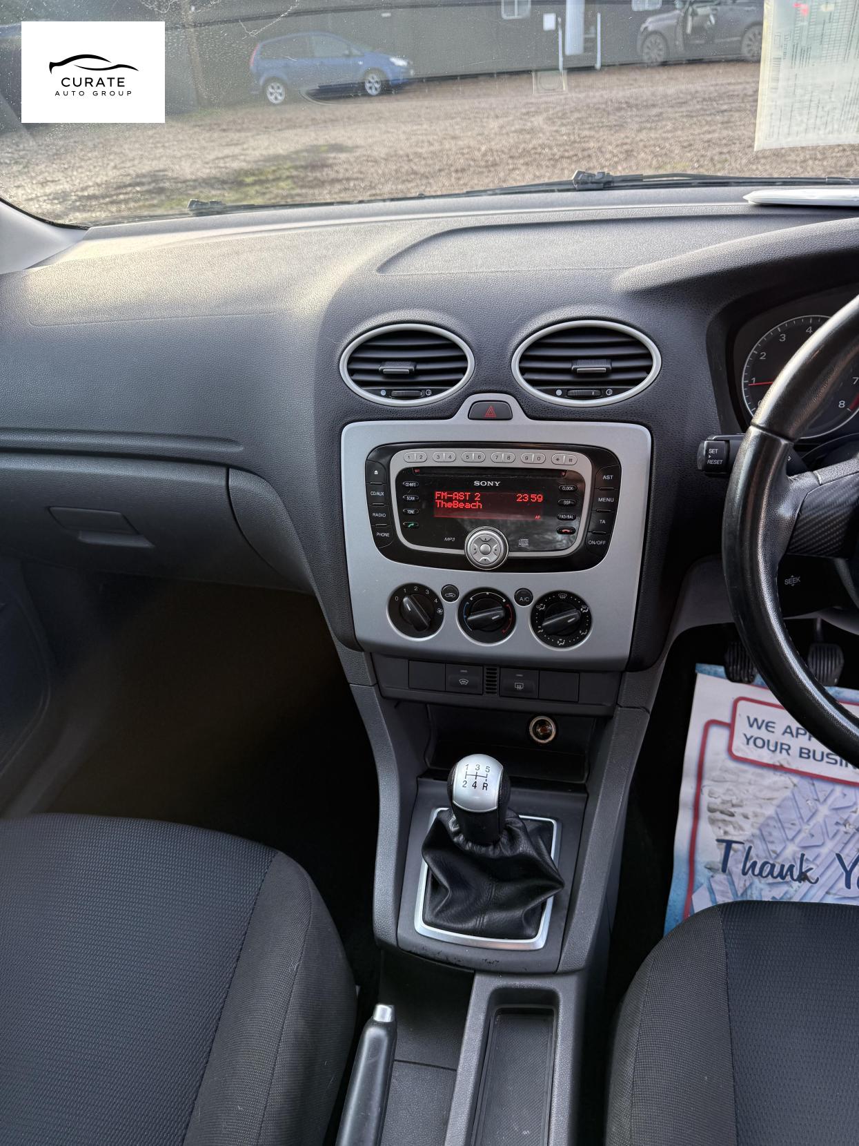 Ford Focus 1.8 Zetec Climate Hatchback 5dr Petrol Manual (169 g/km, 123 bhp)