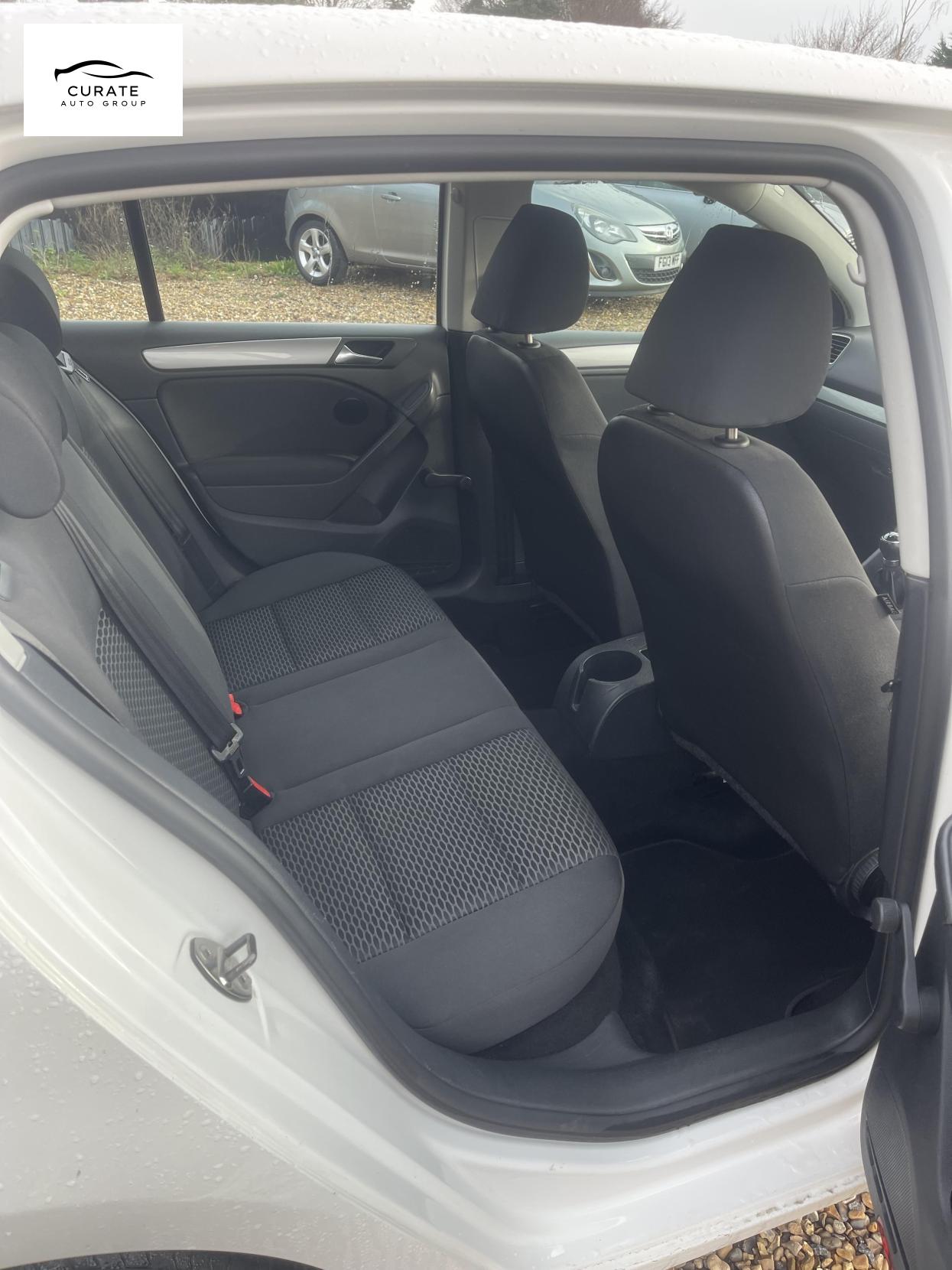 Volkswagen Golf 1.6 TDI S Hatchback 5dr Diesel Manual Euro 5 (105 ps)