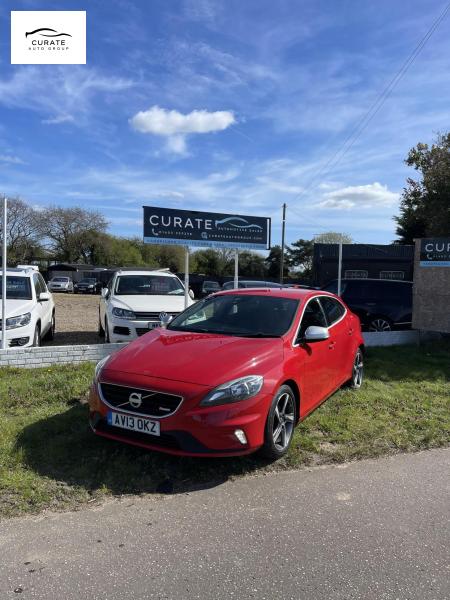 Volvo V40 1.6 D2 R-Design Hatchback 5dr Diesel Manual Euro 5 (s/s) (115 ps)