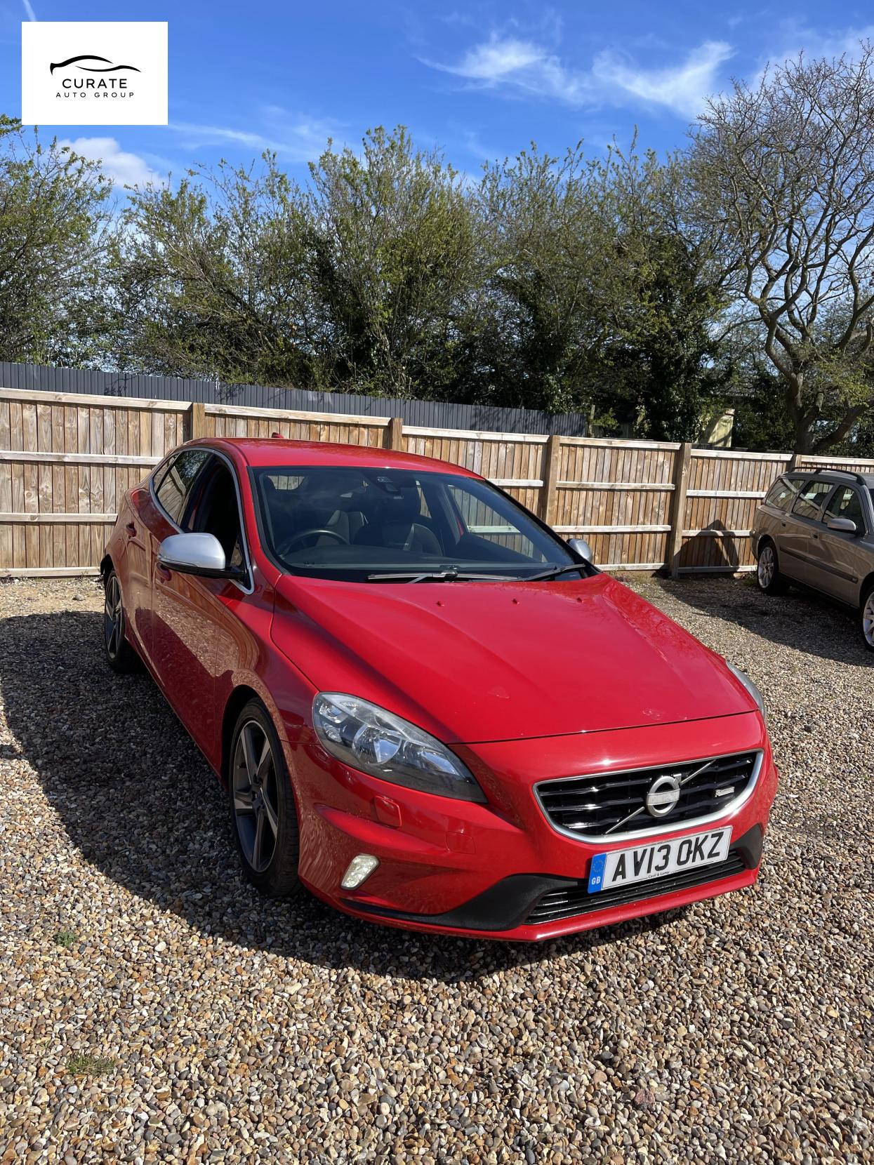 Volvo V40 1.6 D2 R-Design Hatchback 5dr Diesel Manual Euro 5 (s/s) (115 ps)