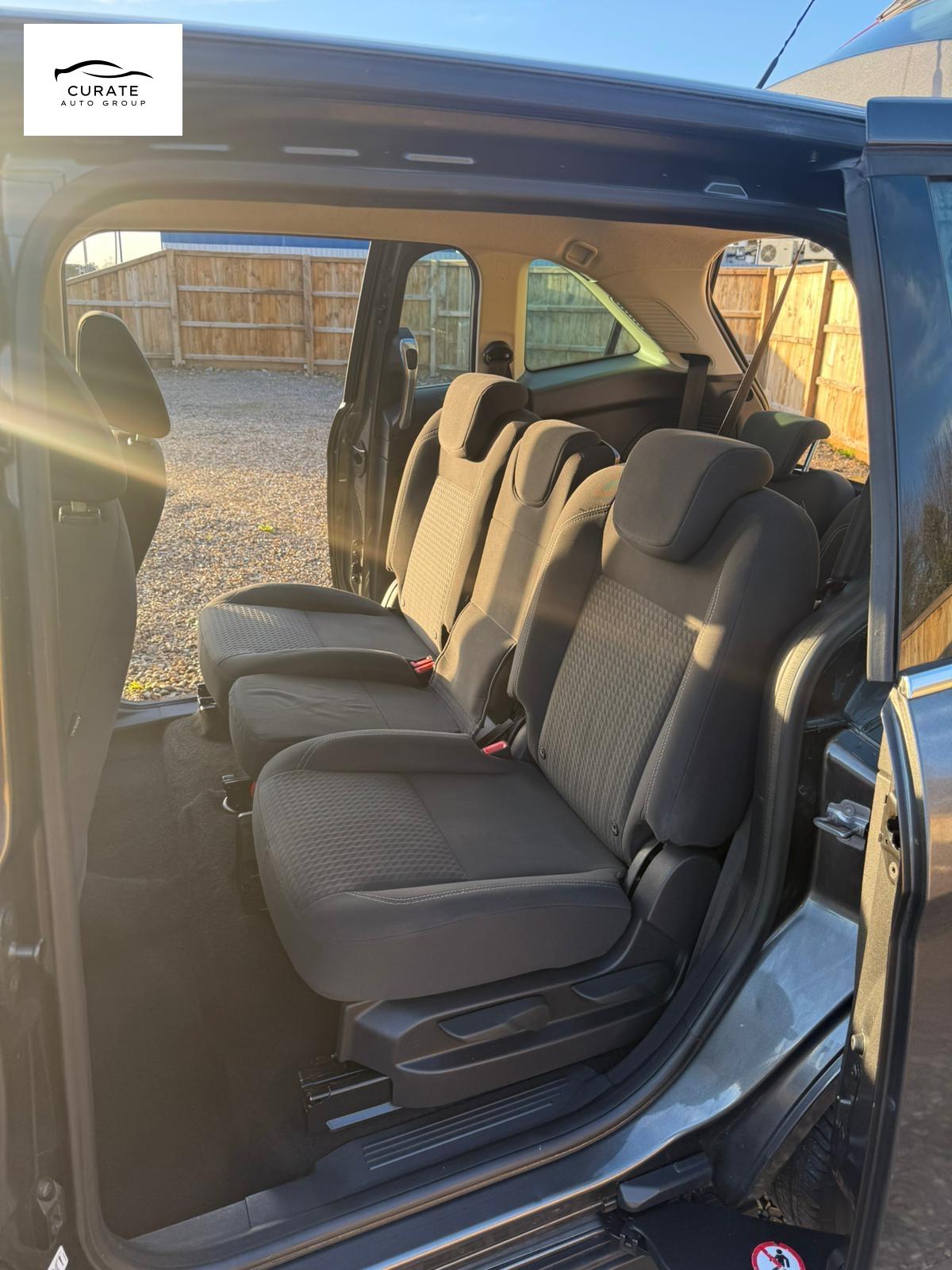 Ford Grand C-Max 1.5 TDCi Zetec MPV 5dr Diesel Powershift Euro 6 (s/s) (120 ps)