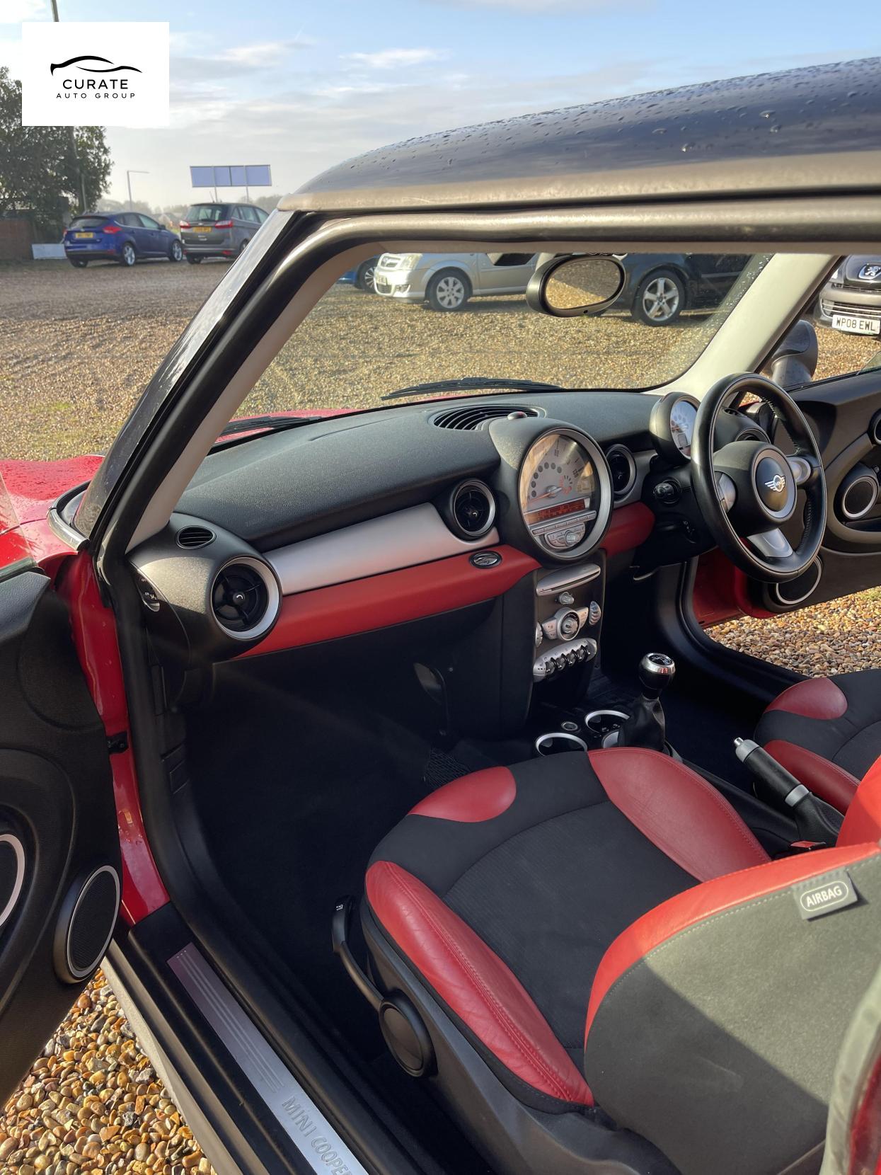 MINI Hatch 1.6 Cooper Hatchback 3dr Petrol Manual Euro 4 (120 ps)