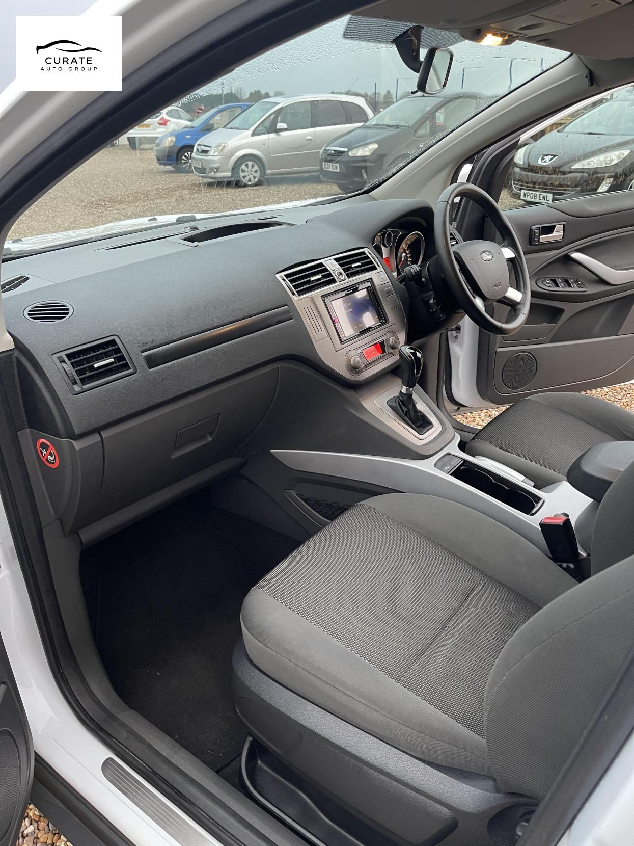 Ford Kuga 2.0 TDCi Zetec SUV 5dr Diesel Powershift AWD Euro 5 (140 ps)