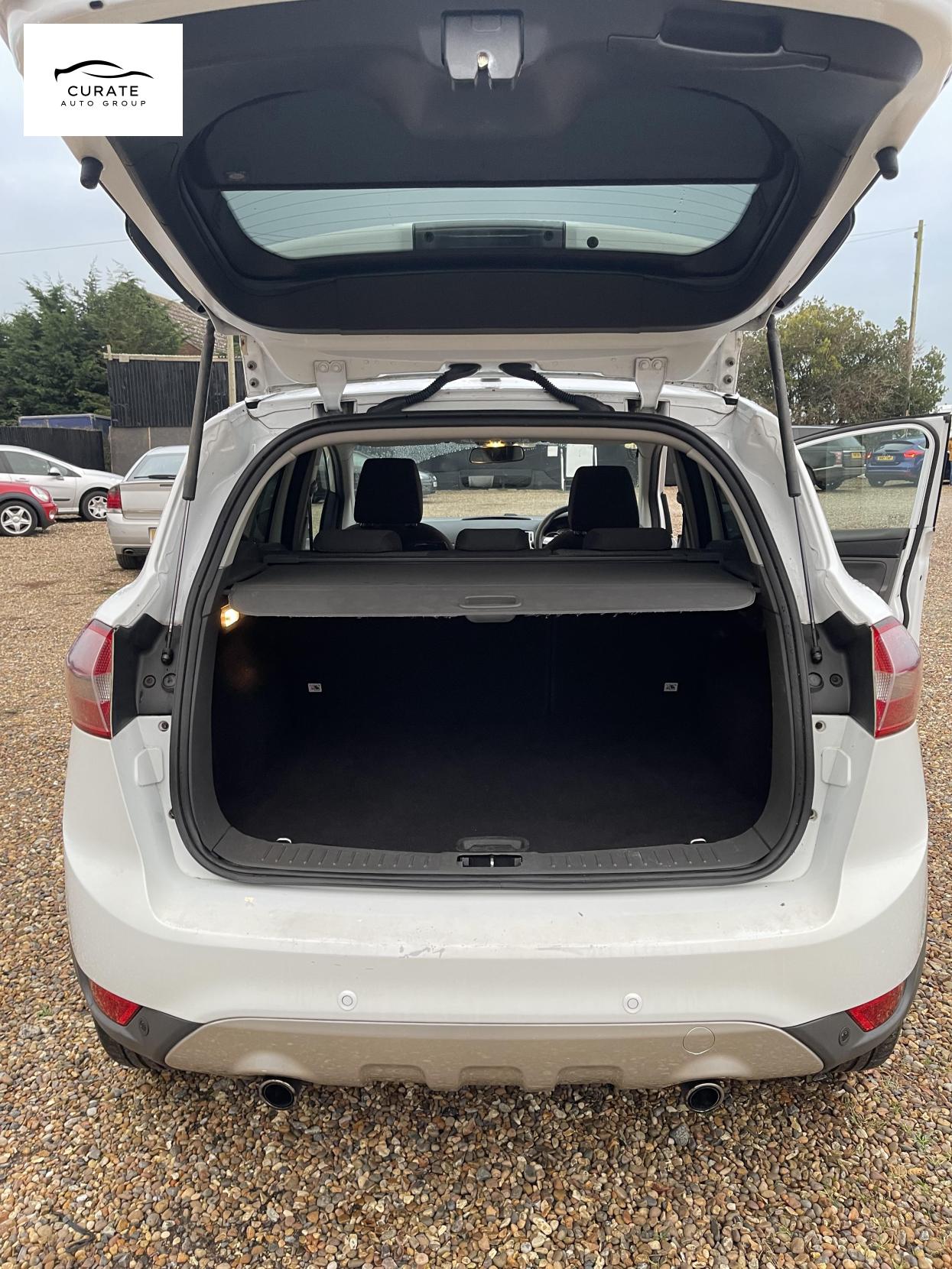 Ford Kuga 2.0 TDCi Zetec SUV 5dr Diesel Powershift AWD Euro 5 (140 ps)