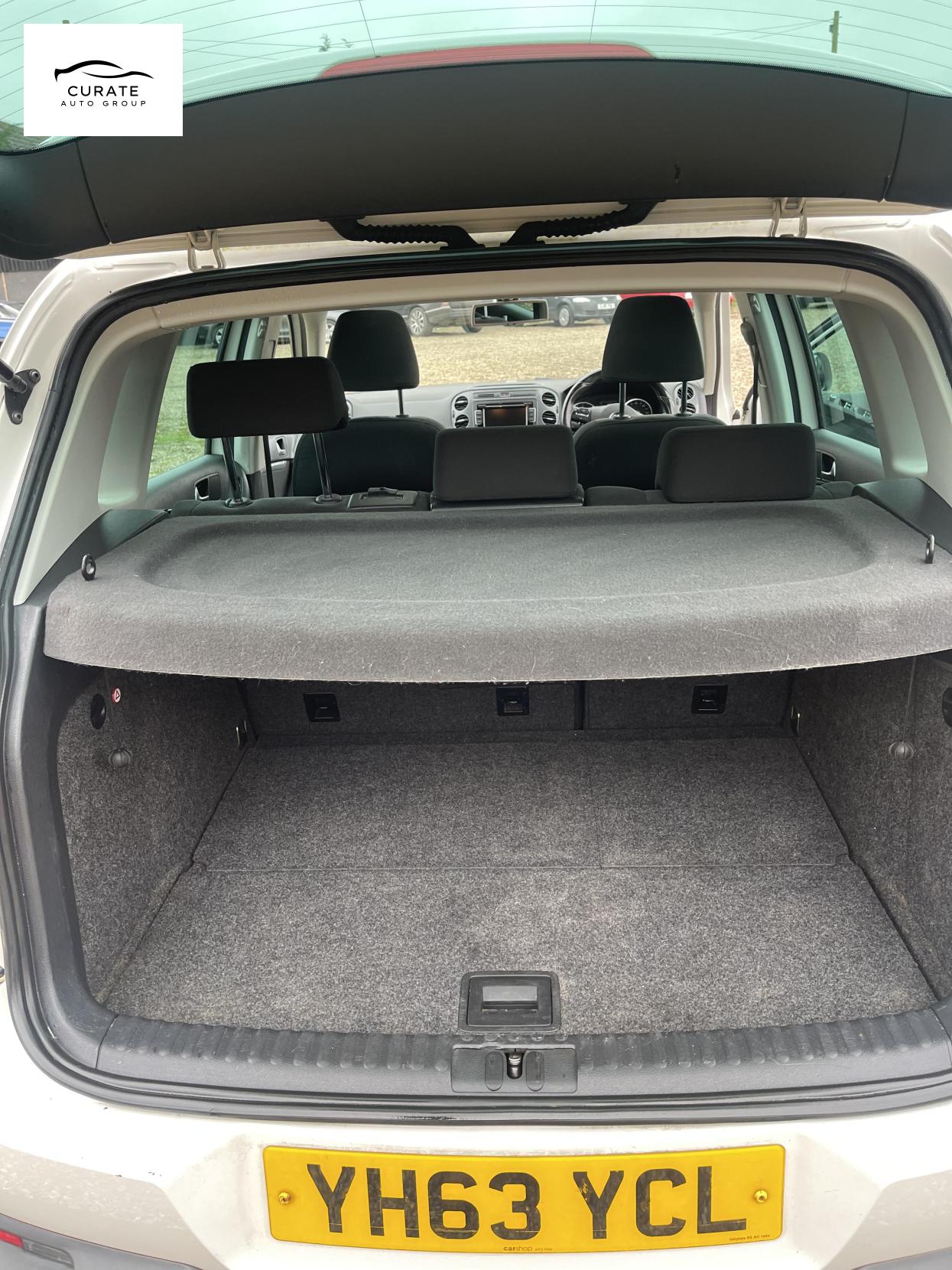 Volkswagen Tiguan 2.0 TDI BlueMotion Tech SE SUV 5dr Diesel Manual 4WD Euro 5 (s/s) (177 ps)