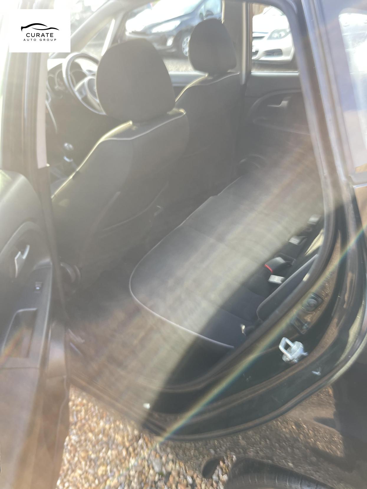 Kia Venga 1.4 EcoDynamics 2 MPV 5dr Petrol Manual Euro 5 (s/s) (89 bhp)